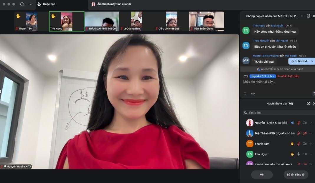 Nguyễn Huyền Kita dạy online qua Zoom